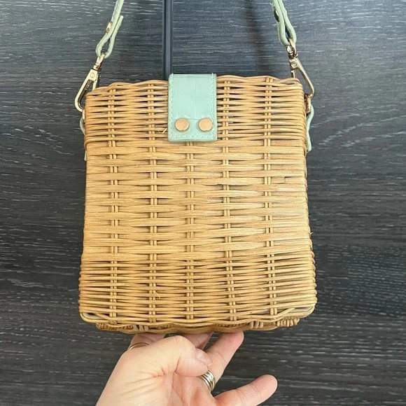 Top Shop Woven Wood Bag - Picture 5 of 11